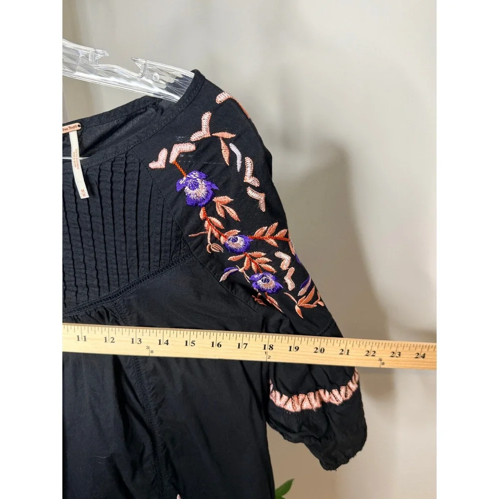 Free People Black Embroidered Floral Mini Dress Ruffle Sleeve Cotton Boho Medium
